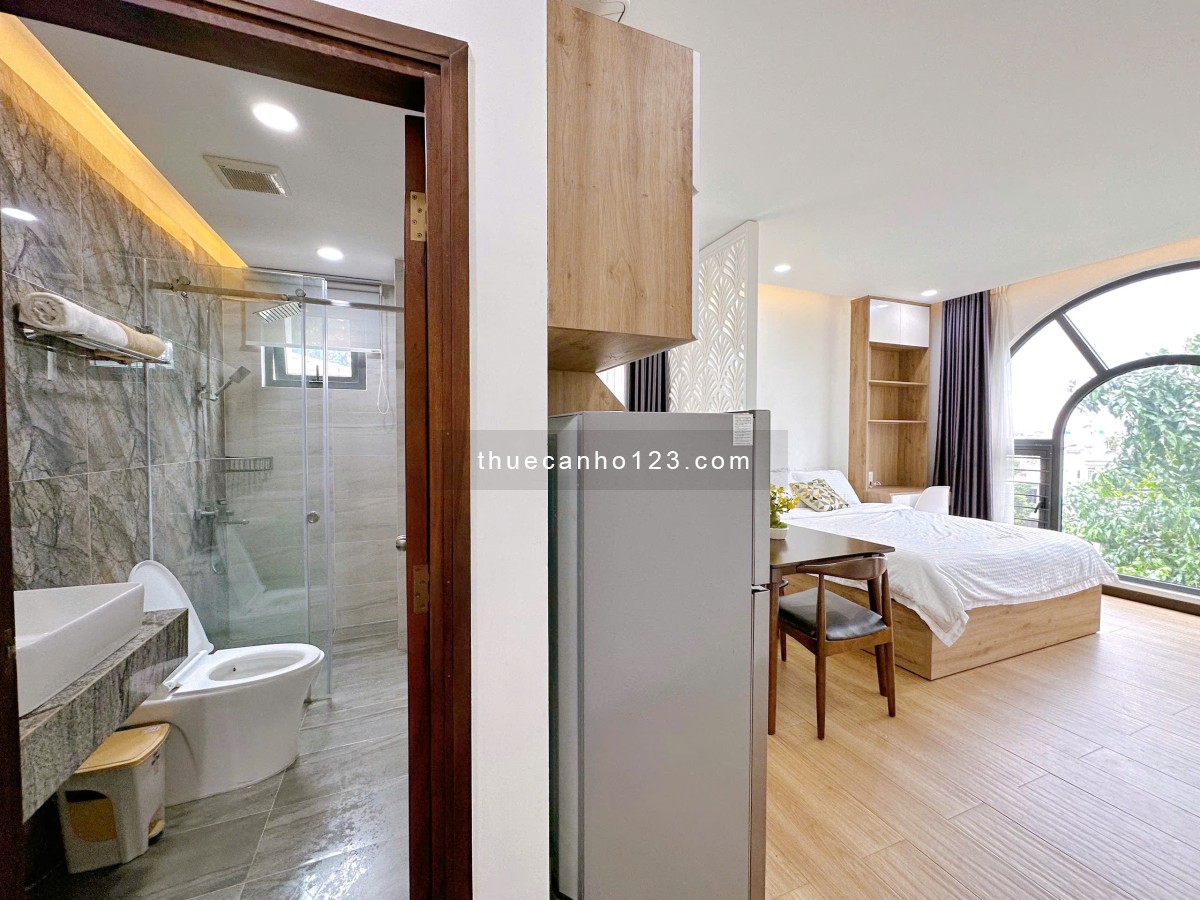 Căn studio đầy đủ NT ngay nhà thờ Ba Chuông, Trần Quang Diệu, Phạm Văn Hai tiện đi trung tâm Q3