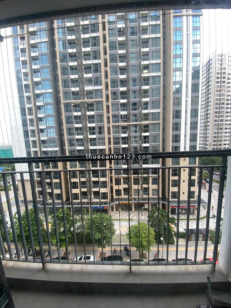 Mời thuê căn hộ 1N+ full đồ giá rẻ nhất thị trường Ocean Park LH: 0943889591