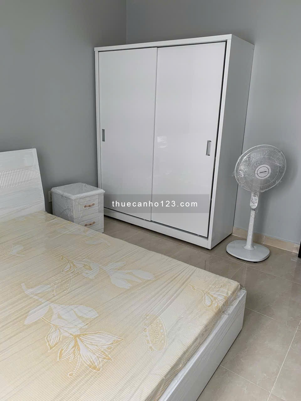 Chung cư Sai Gon Pearl, Nguyễn Hữu Cảnh, BT: 94m2, 2PN, 2WC NT 19tr/th