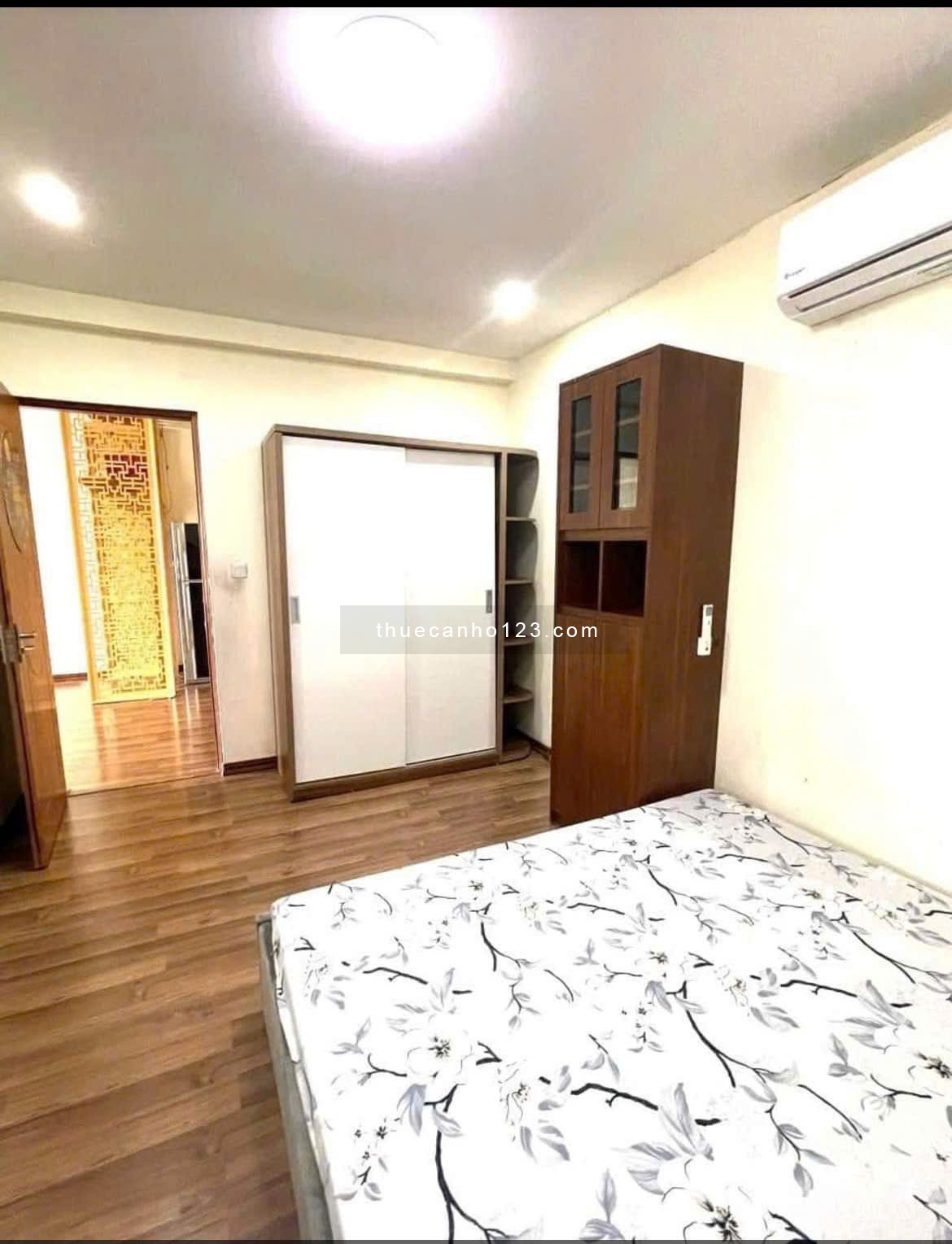 Chung cư Saigonres Plaza, Nguyễn Xí, P26, BT, 68m2, Nội thất, 13,5tr/tháng.