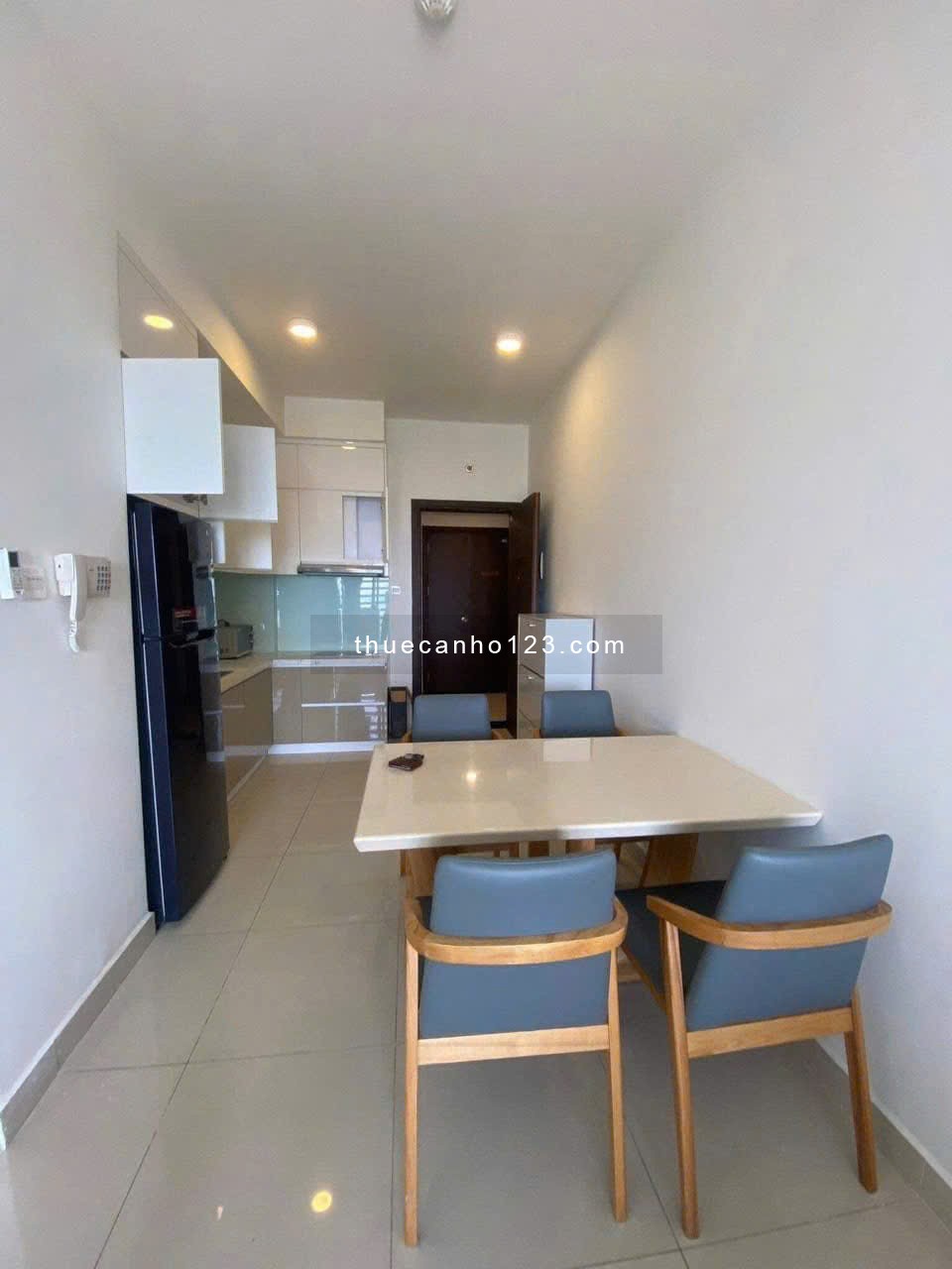 Chung cư Kingston, Nguyễn Văn Trỗi, P8, PN: 85m2, 2p ngủ, 2wc giá 20tr