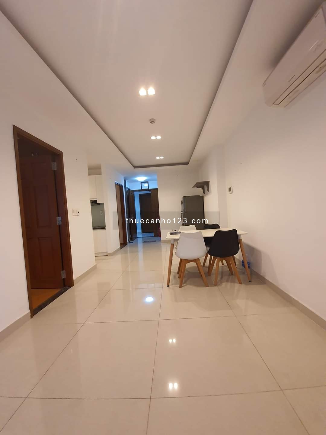 Cho thuê căn hộ Sky Center 2 Phòng ngủ - NTCB, Giá thuê 14Tr/ tháng