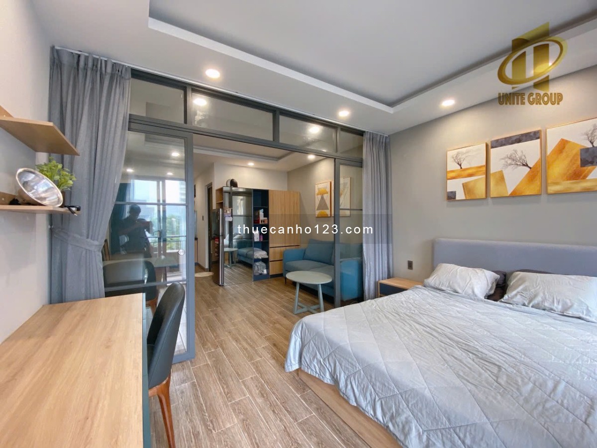 Căn hộ 1PN Nội Thất Cao Cấp - Ban Công Lớn - 5 phút qua Phú Mỹ Hưng, SC Vivo , Lotte