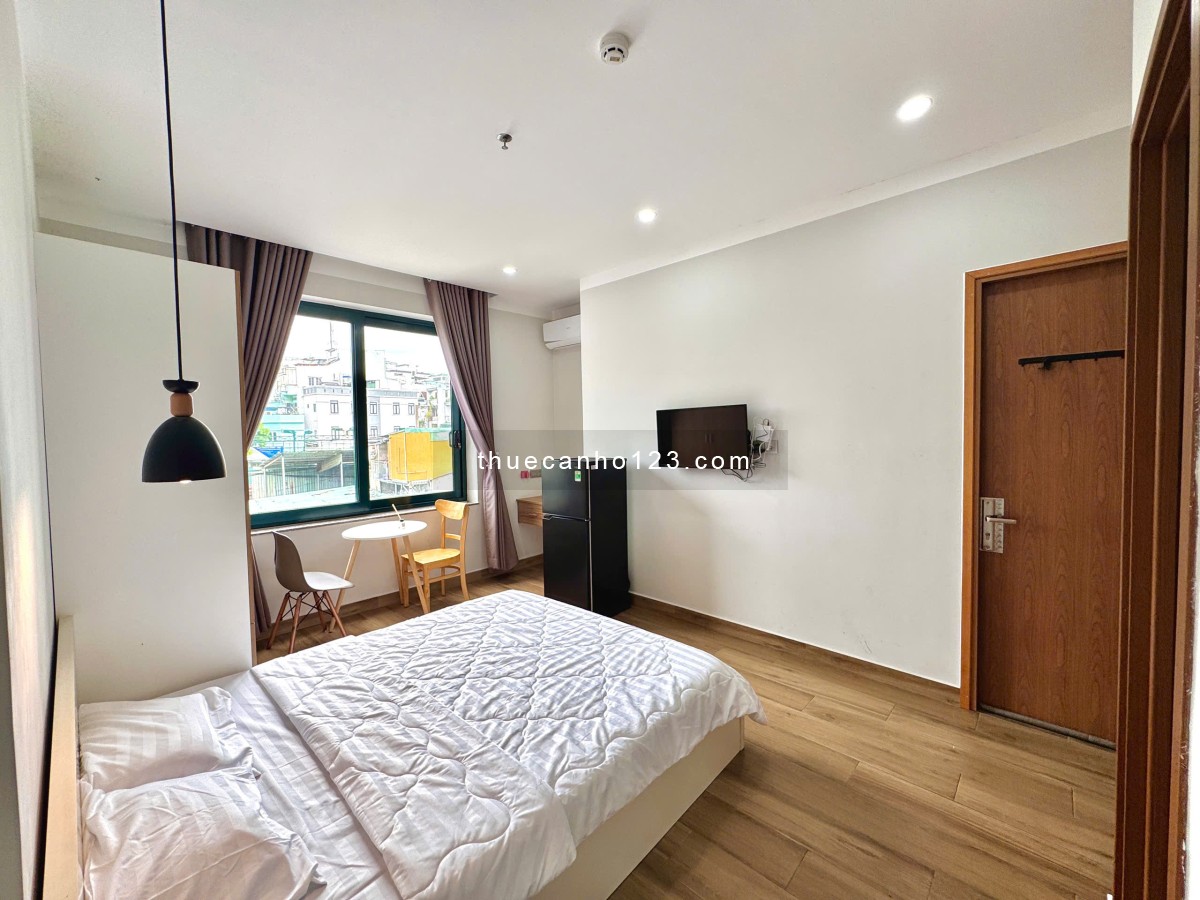 TRỐNG SẴN PHÒNG STUDIO CỬA SỔ FULL NỘI THẤT GẦN LOTTE CỘNG HÒA KHU VỰC K300