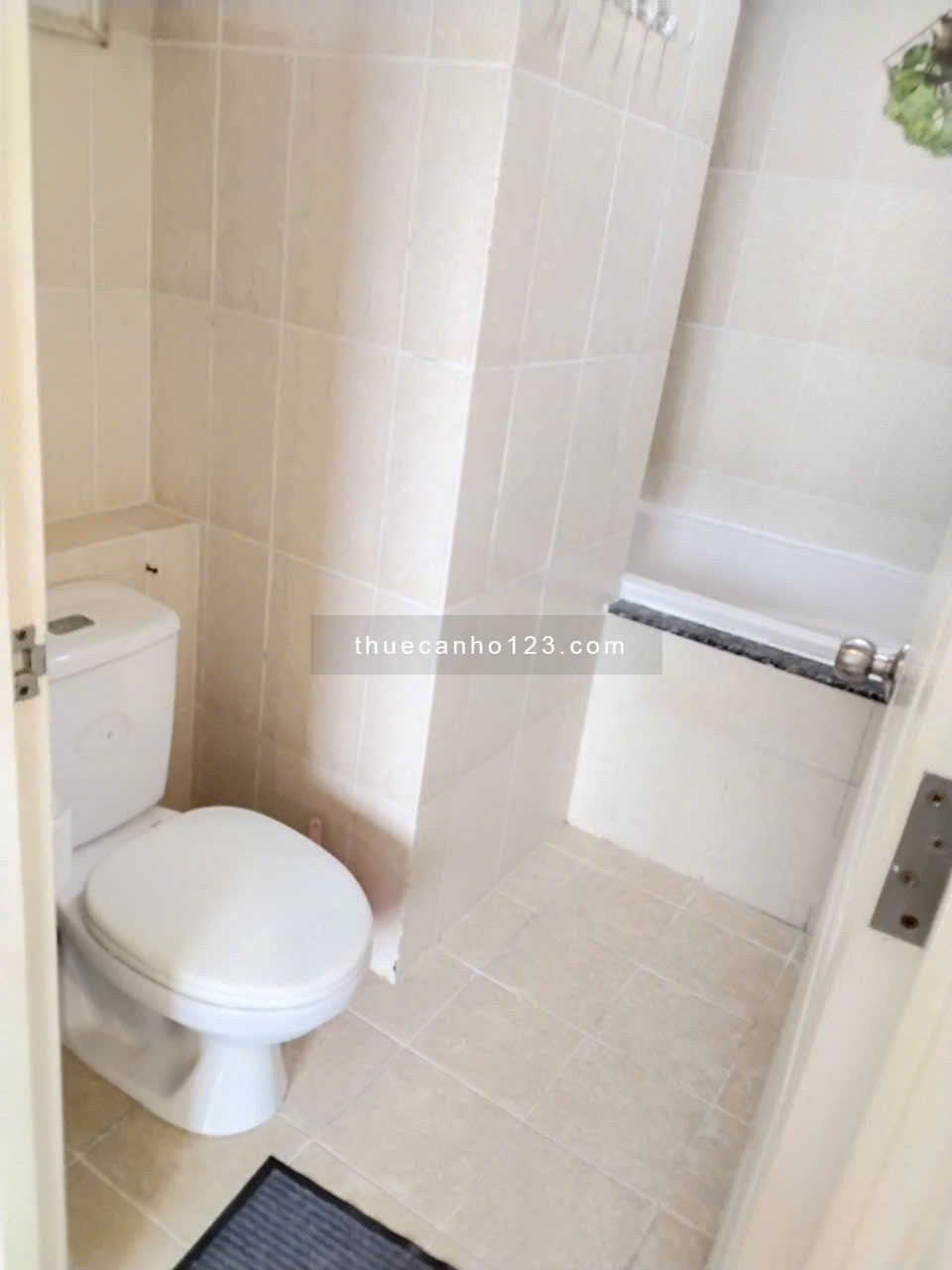Chung cư cao cấp 2 Phòng ngủ, 2wc, diện tích 92m2, đầy đủ nội thất, view Q.1