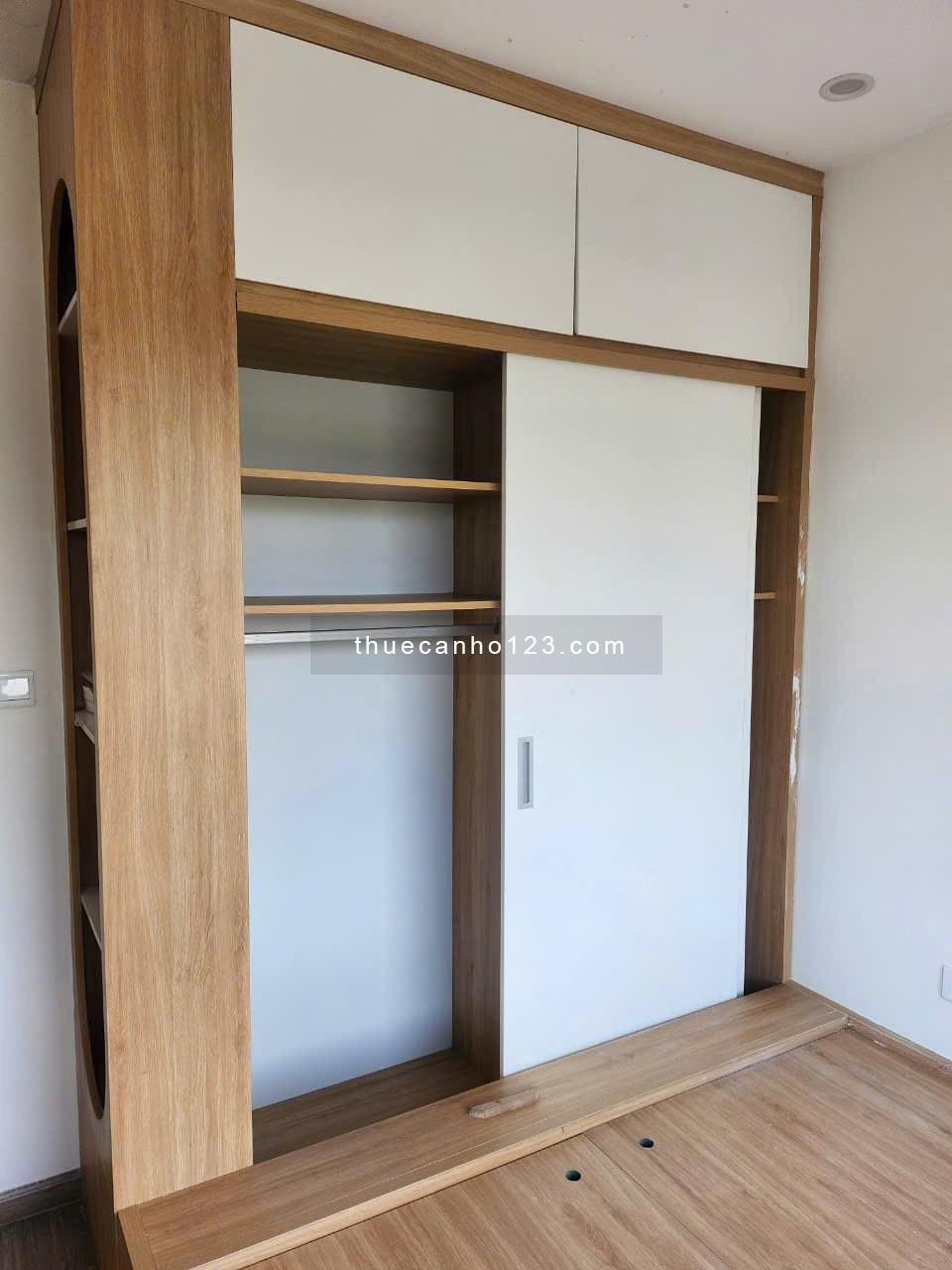 Chung cư Screc Tower, 974 Trường Sa - Bàn giao toàn bộ nội thất - Có thể nhận nhà ngay