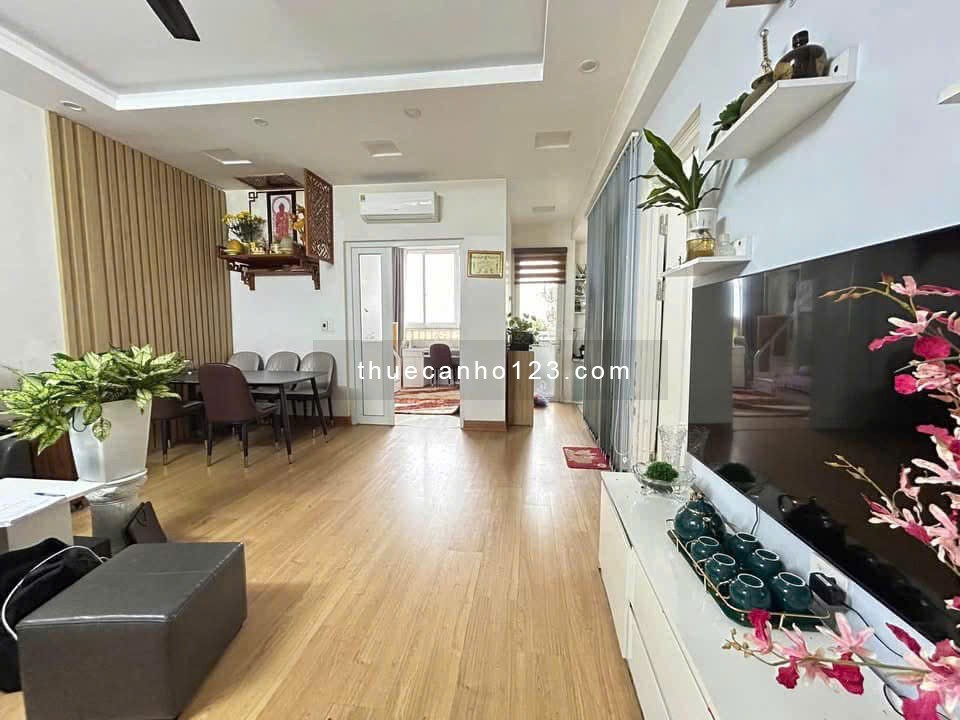 Chung cư Bàu Cát II, đường Hồng Lạc, P10, Tân Bình, 85m2, 12tr/tháng.