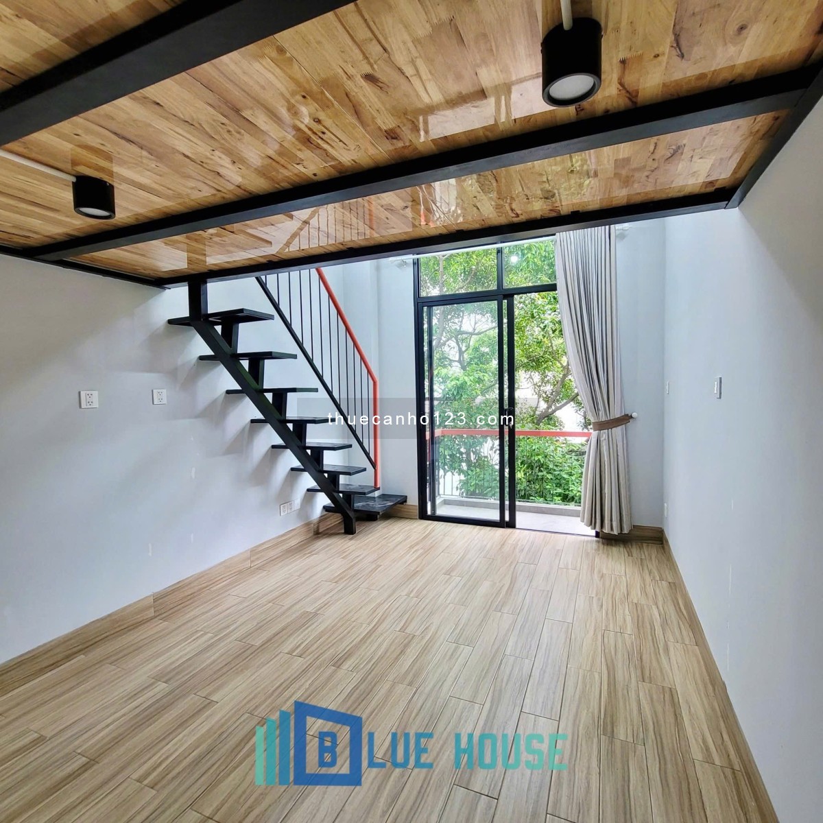 CHO THUÊ CĂN HỘ BANCOL FULL NỘI THẤT GẦN ETOWN CỘNG HÒA