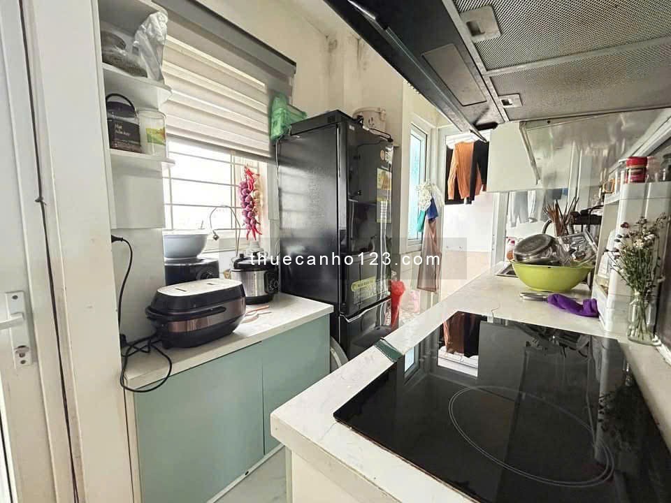 Chung cư Bàu Cát II, đường Hồng Lạc, P10, Tân Bình, 85m2, 12tr/tháng.