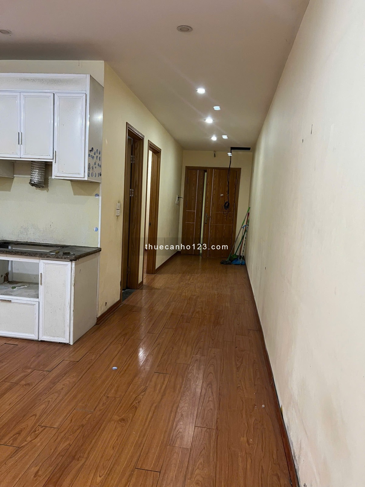 Cho thuê căn hộ tầng 07 tòa Ellipse Tower Hà Đông LH 0333.105.675