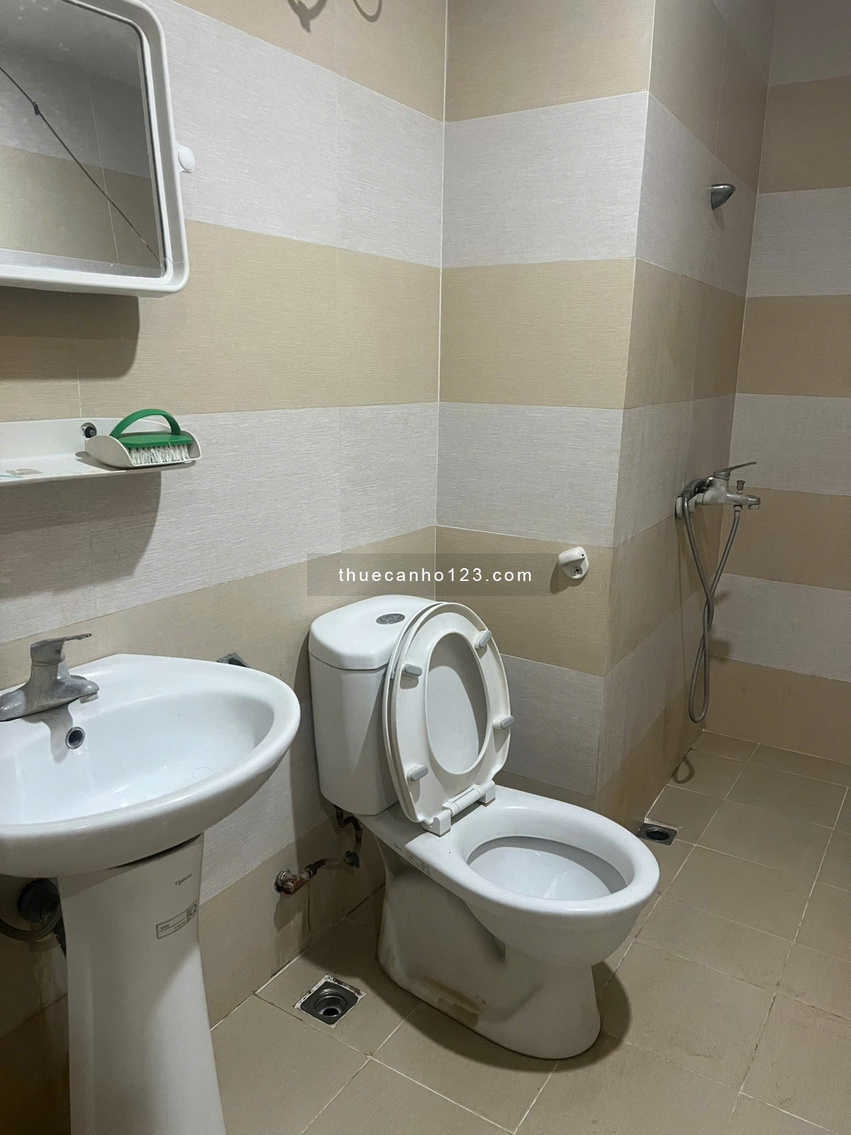 Cho thuê căn hộ tầng 07 tòa Ellipse Tower Hà Đông LH 0333.105.675