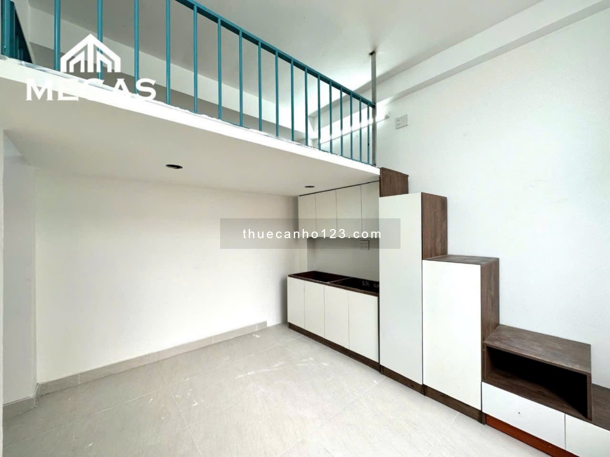 Căn Hộ Gác Cao 1m6 có Thang Máy ngay Co.op Mart Trường Chinh quận Tân Bình
