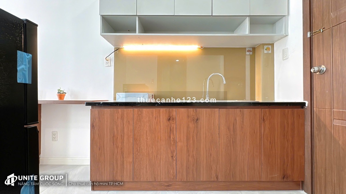 Căn Hộ Ban Công Quận 3 Đầy Đủ Nội Thất - Thang máy gần Công Trường Dân Chủ , Ga Sài Gòn , ĐH Sài Gòn