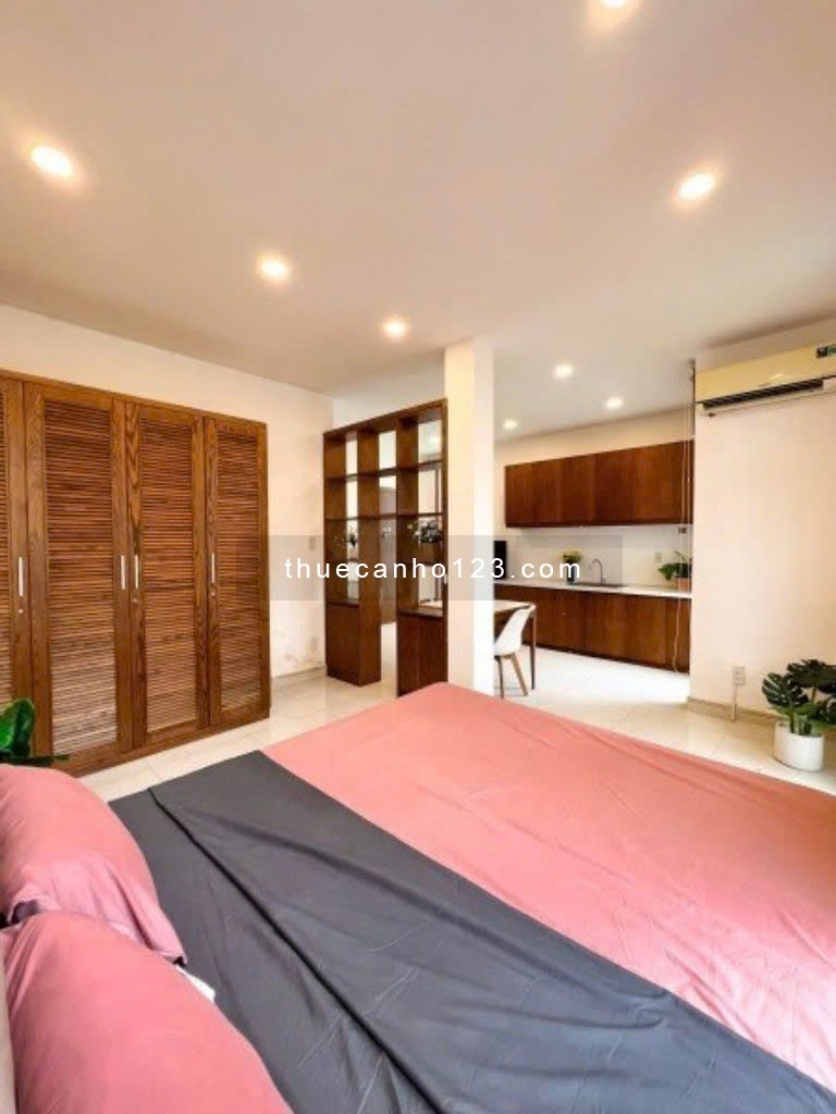 CĂN HỘ CHO THUÊ QUẬN 3 DẠNG 1 PHÒNG NGỦ BAN CÔNG GẦN CẦU CÔNG LÝ , CHỢ LÊ VĂN SỸ