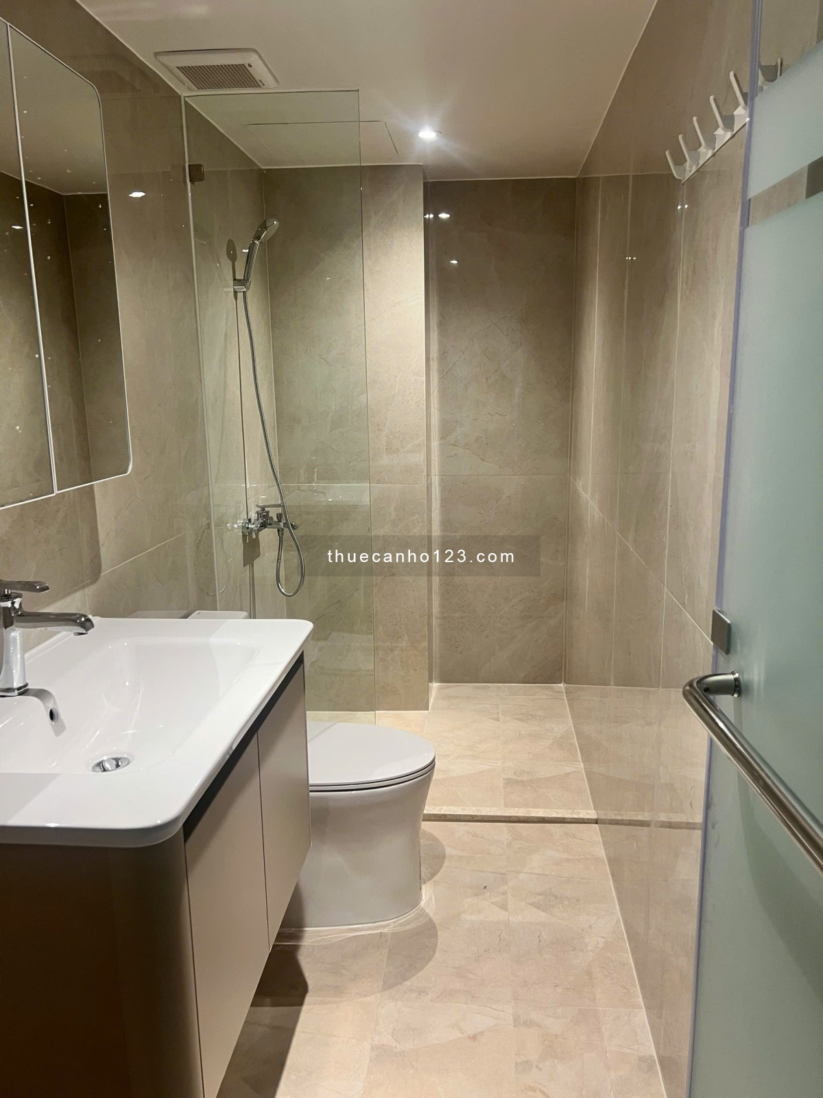 DUPLEX ROOM - nơi từng góc nhỏ đều được chăm chút để mang đến không gian sống