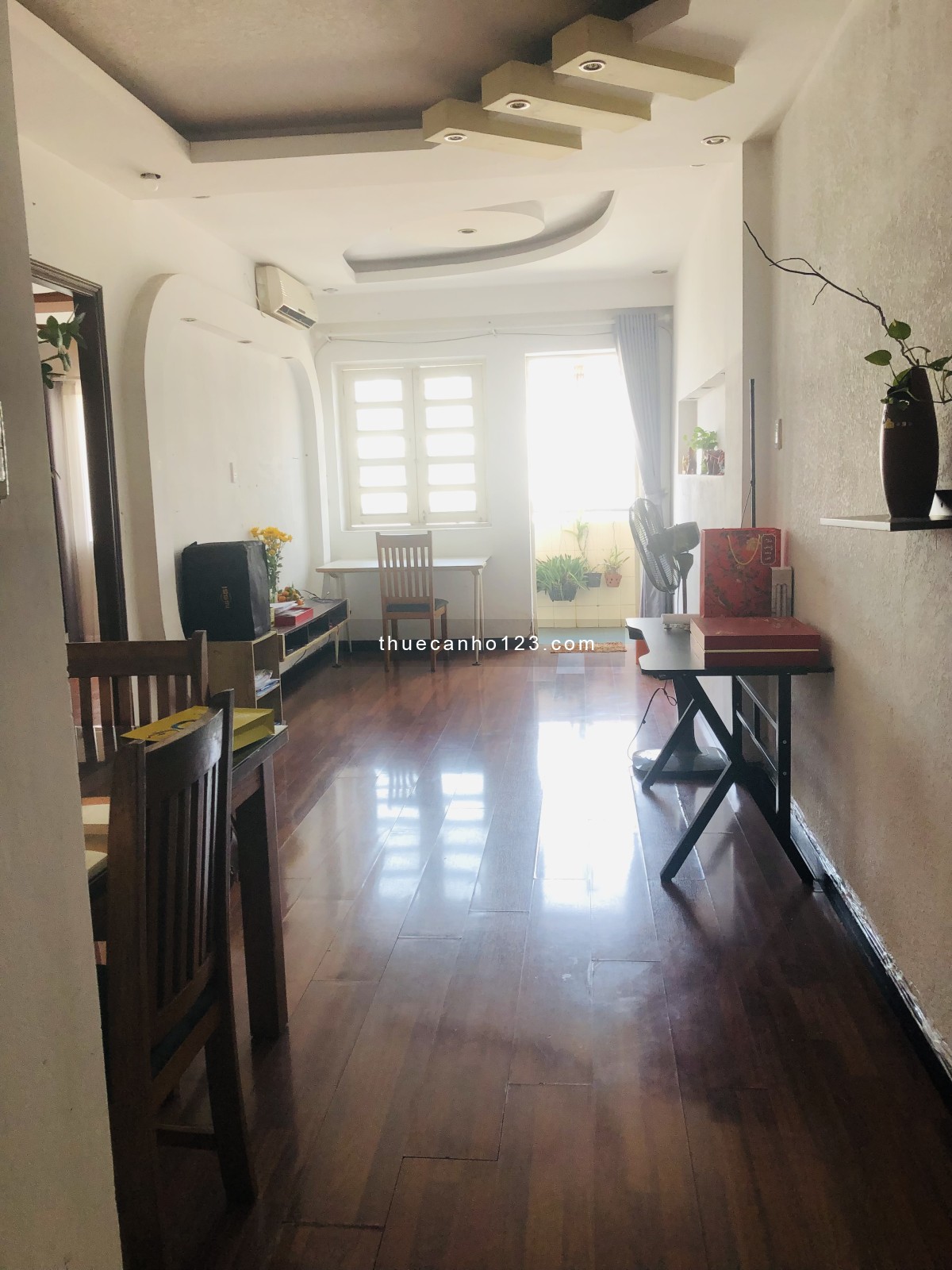 Cho thuê căn hộ trung tâm sát quận 1; đầy đủ tiện nghi và tiện ích…