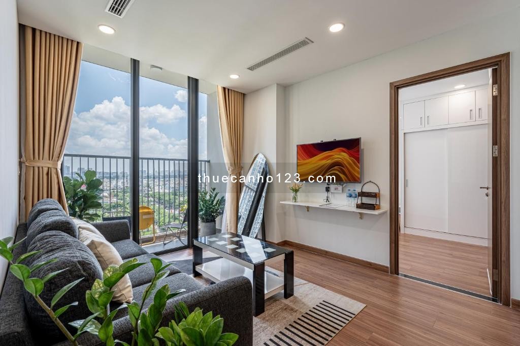 Cho thuê Sky Center 75m2, 2 phòng ngủ, đầy đủ nội thất, ở liền. LH: 0981170149 Mr Văn