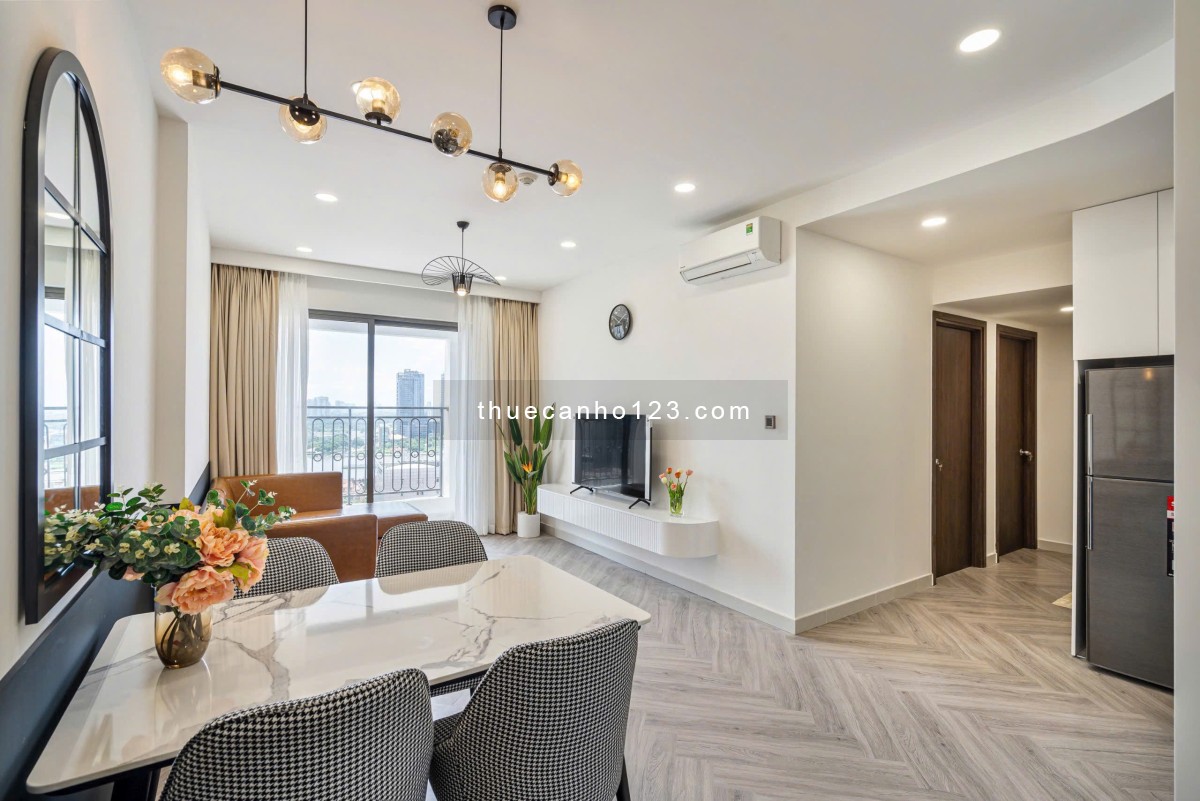 Cho Thuê 2 Phòng Sài Gòn Royal View sông triệu đô Quận 4