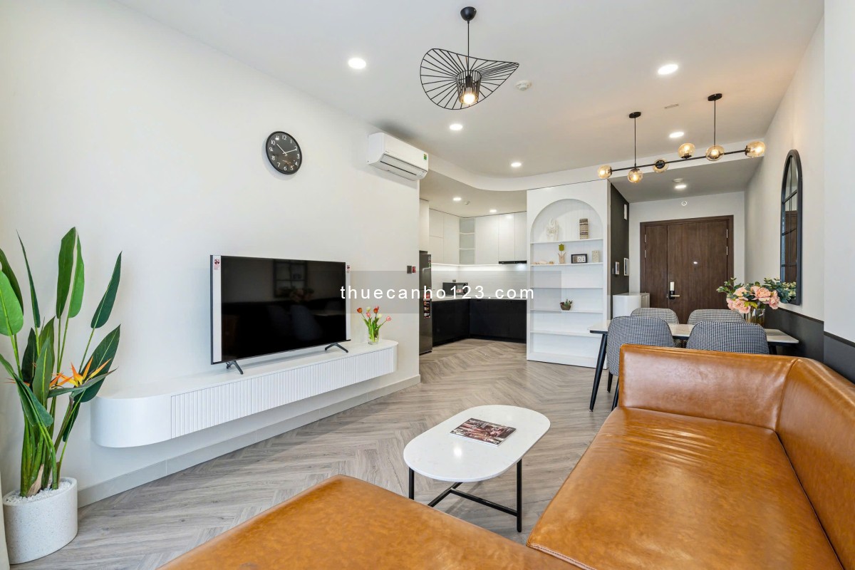 Cho Thuê 2 Phòng Sài Gòn Royal View sông triệu đô Quận 4