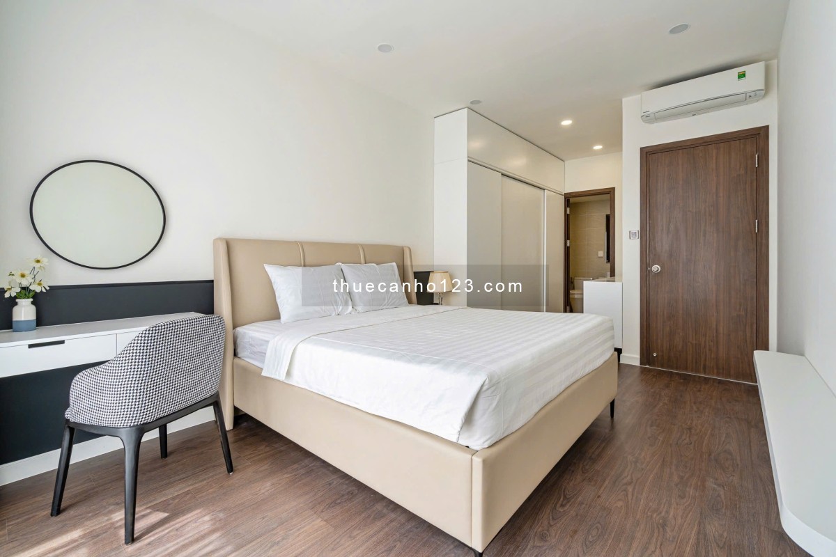 Cho Thuê 2 Phòng Sài Gòn Royal View sông triệu đô Quận 4