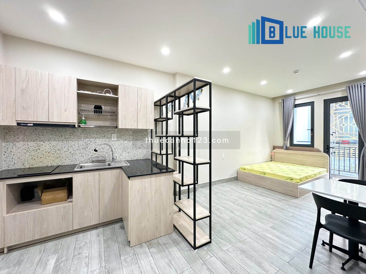 CĂN HỘ CAO CẤP TRỐNG SẴN BAN CÔNG - MÁY GIẶT RIÊNG - ETOWN CỘNG HOÀ TÂN BÌNH