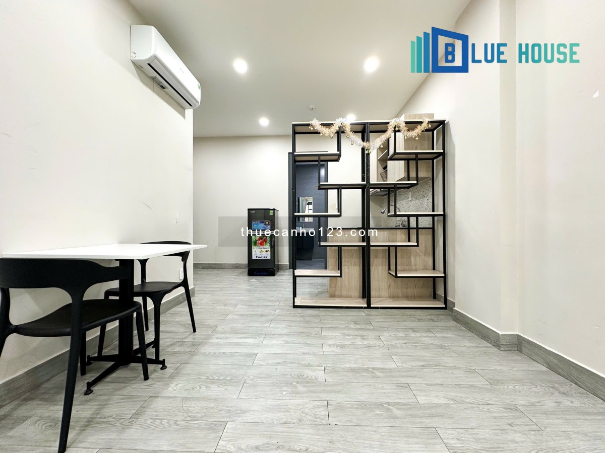 CĂN HỘ CAO CẤP TRỐNG SẴN BAN CÔNG - MÁY GIẶT RIÊNG - ETOWN CỘNG HOÀ TÂN BÌNH