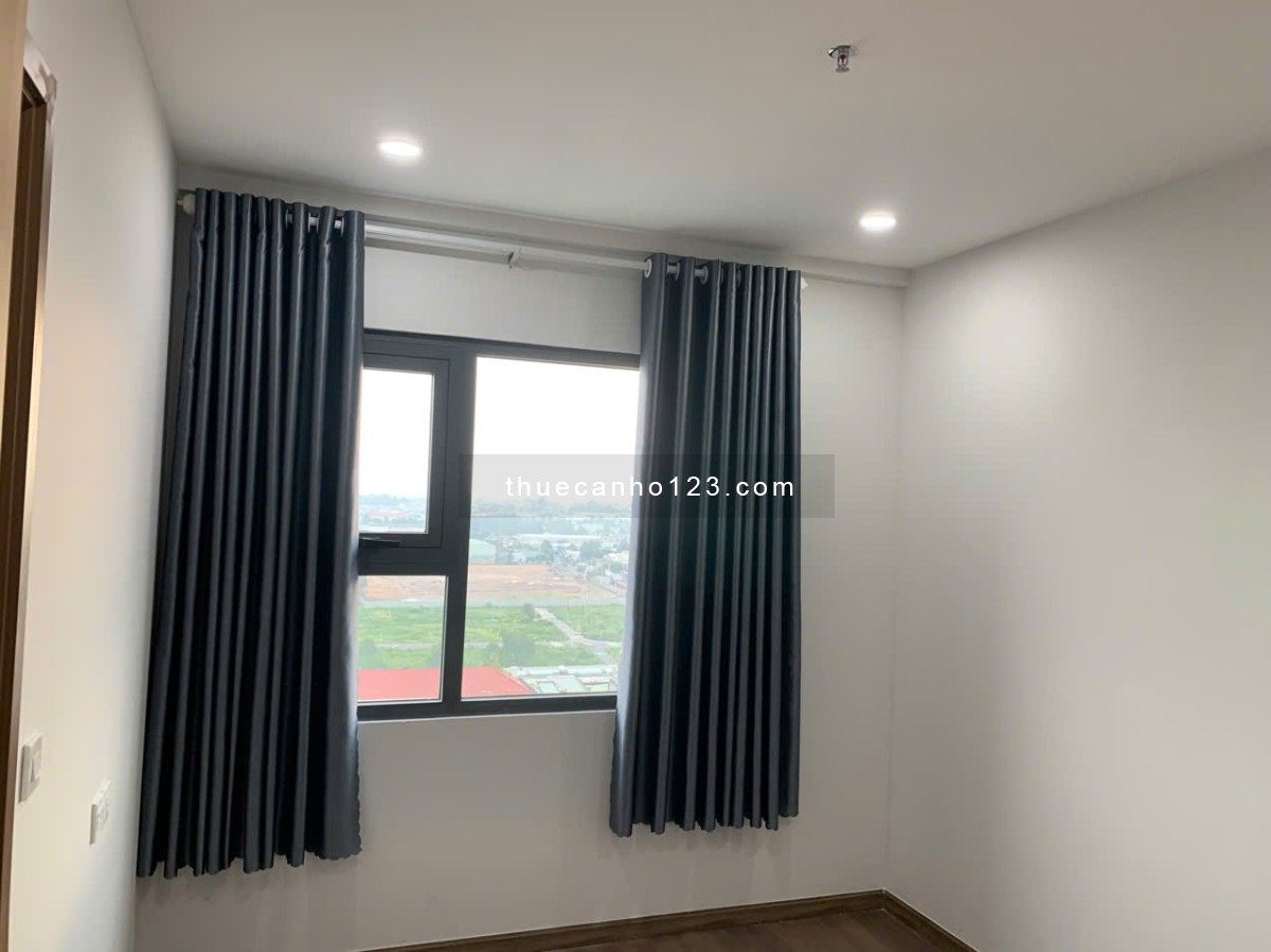 Chính chủ cho thuê căn hộ 60m giá 4.5tr, đã có rèm và ntcb