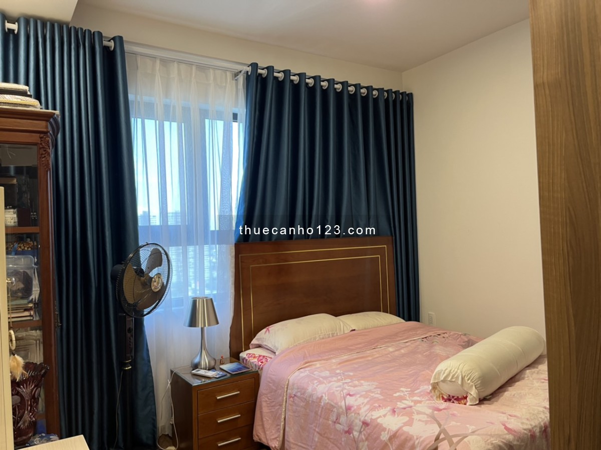 Siêu rẻ Q7 Riverside - Căn góc 2PN 2WC 73M2 full nội thất, giá 13 triệu. Liên hệ Điệp 0973 495 129