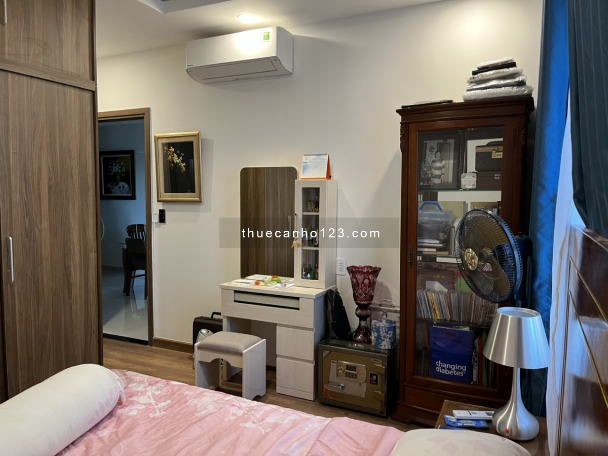 Siêu rẻ Q7 Riverside - Căn góc 2PN 2WC 73M2 full nội thất, giá 13 triệu. Liên hệ Điệp 0973 495 129