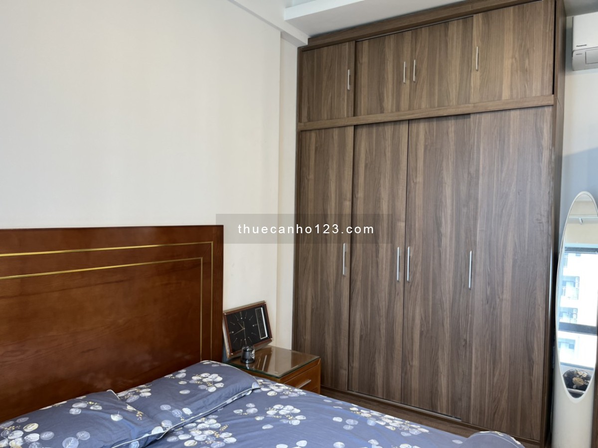 Siêu rẻ Q7 Riverside - Căn góc 2PN 2WC 73M2 full nội thất, giá 13 triệu. Liên hệ Điệp 0973 495 129