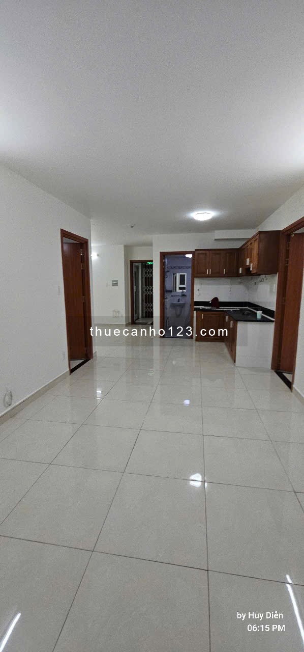 Căn góc 86.28 m2 Hiệp Thành Building Q12 - Giá : 7.3 tr/th