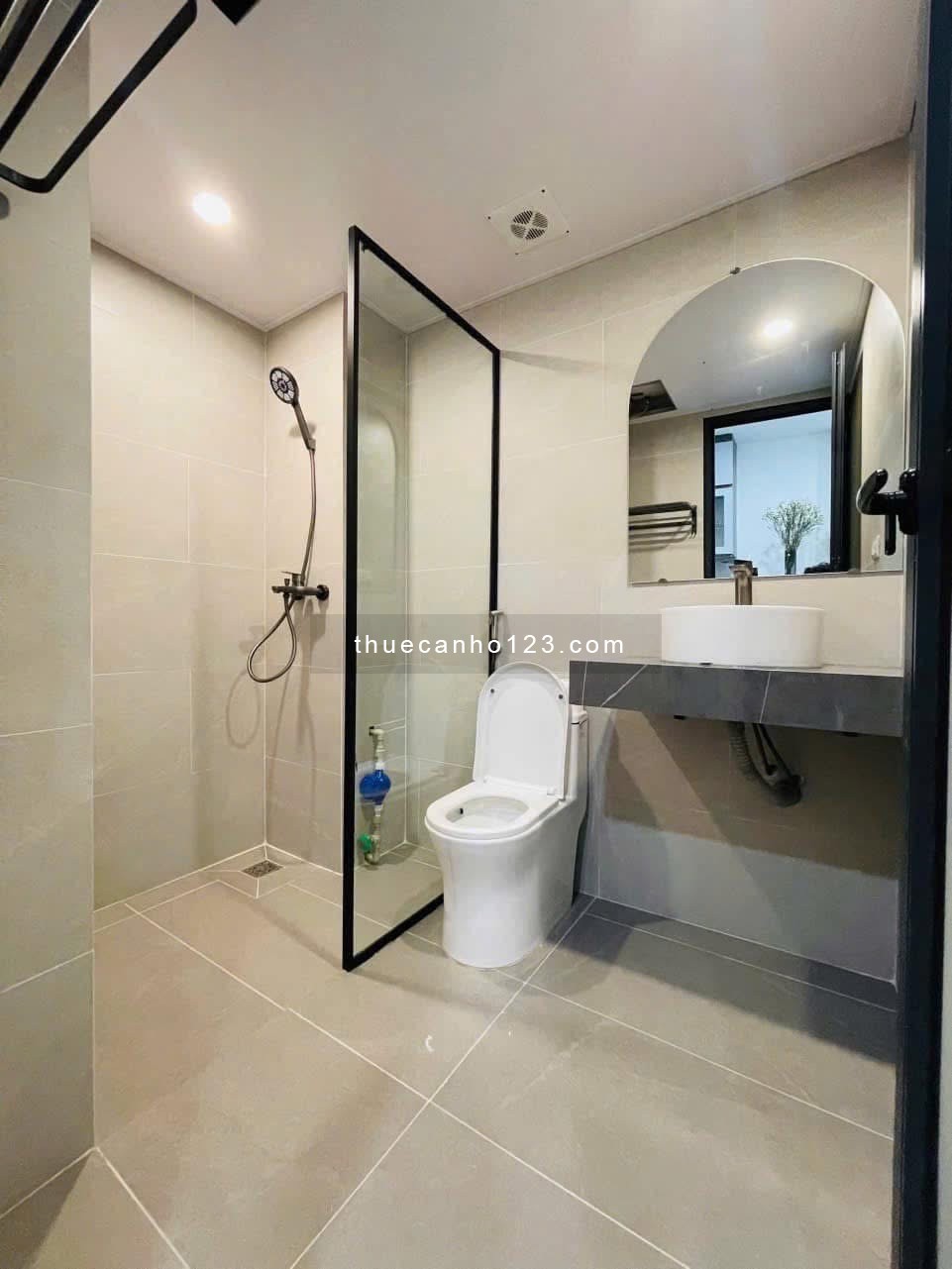 Cho Thuê Căn Hộ Ban Công Thoáng Mát Đầy Đủ Tiện Nghi