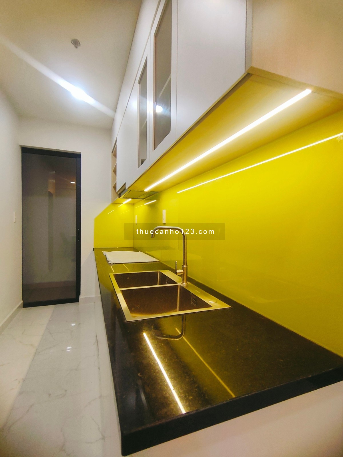 Cho thuê Charm City Dĩ An 2PN2WC 70m2 Full Nội Thất giá 8 triệu/tháng