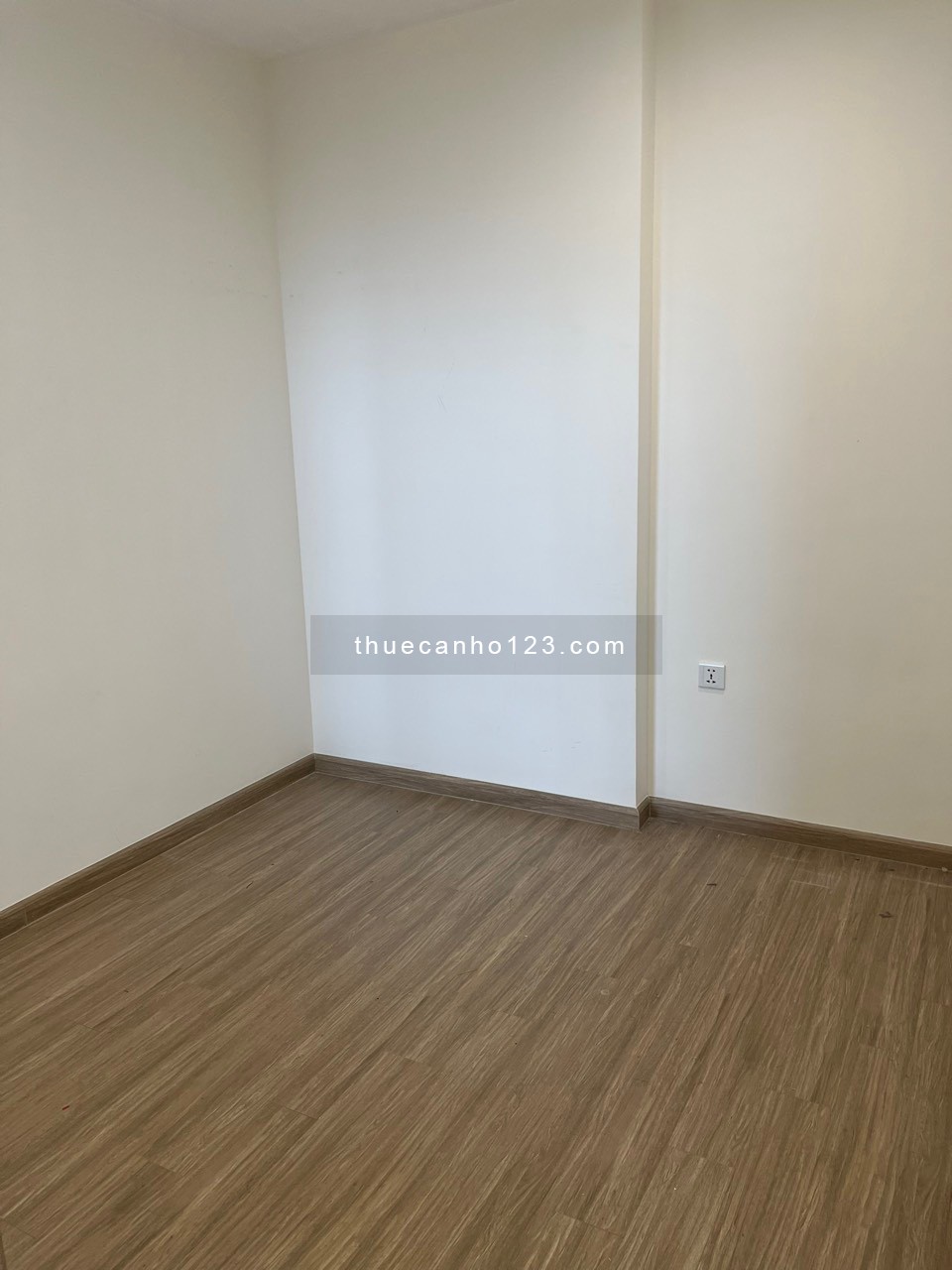 Giá rẻ! 2PN1VS 55m nguyên bản chỉ 7 triệu tháng tại Vinhomes Smart City