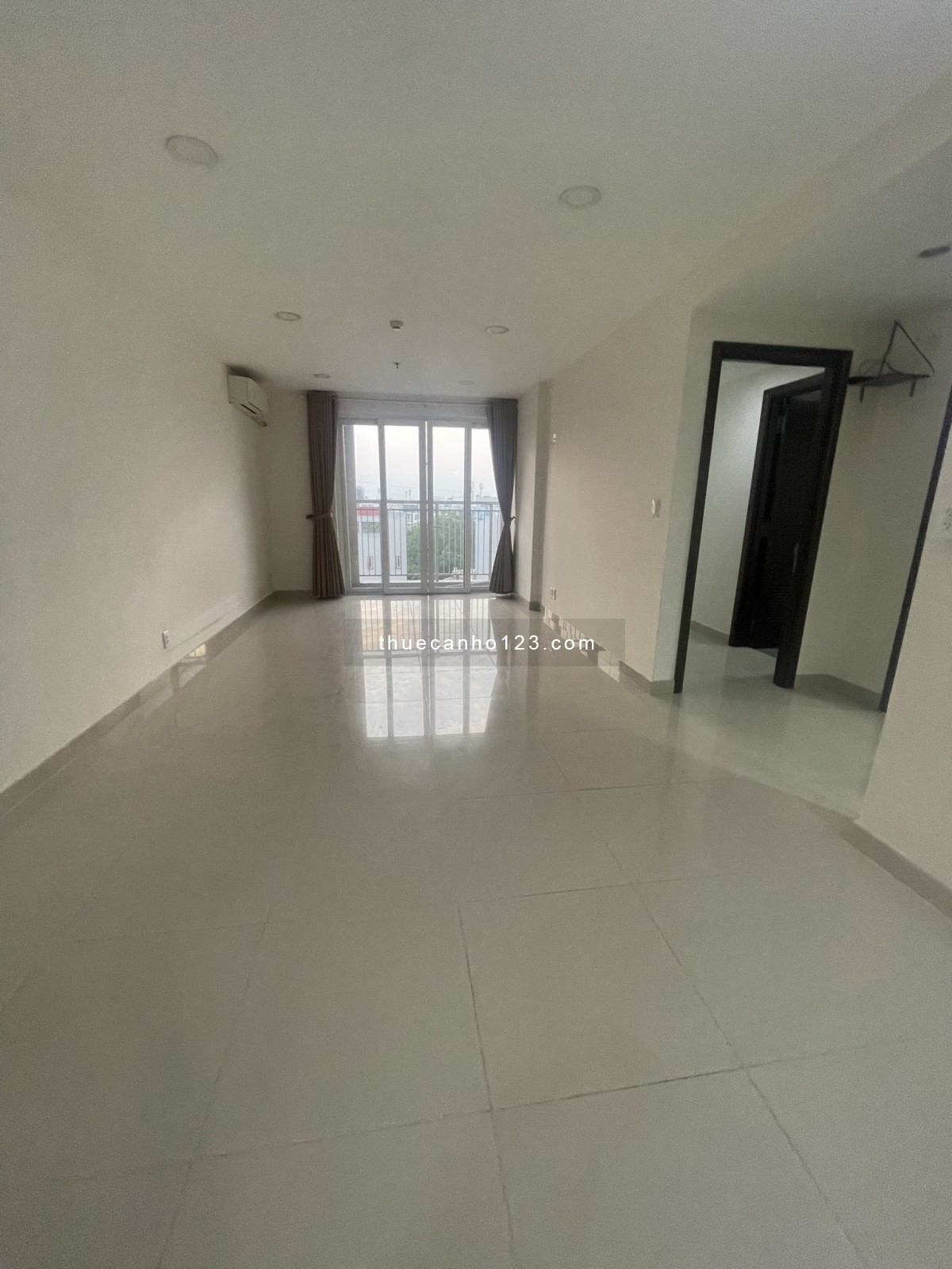 Cần cho thuê căn hộ An Phú Block A 961 Hậu Giang Q6DT 86m2, 2 phòng ngủ, 2wc