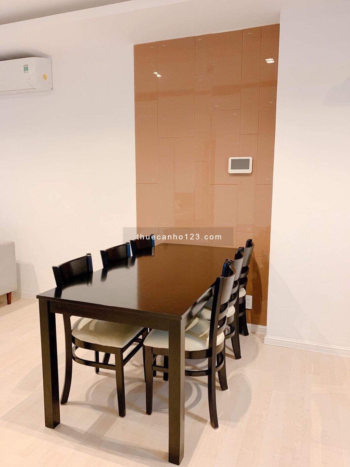 Căn hộ Sky Center - 2 Phòng ngủ, Đủ Nội Thất Cho Thuê chỉ 16 tr/tháng - 0906.887.586 Quân