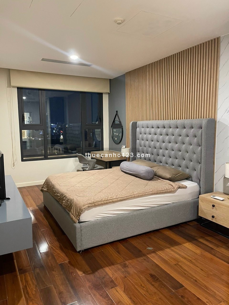 Cho thuê căn hộ cao cấp Madison Thi Sách 2PN.2WC Full Nội Thất Cao Cấp 47Tr Tel 0942811343 Tony