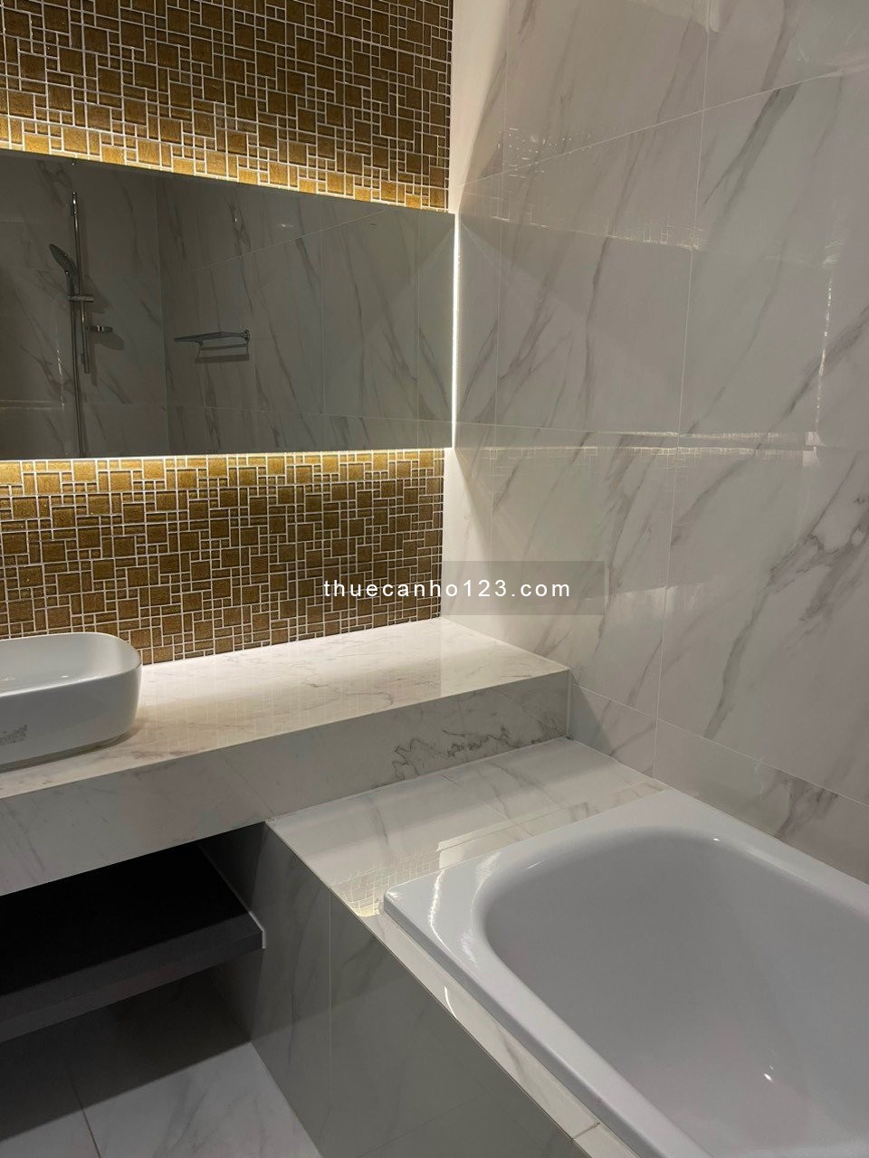 Cho thuê căn hộ cao cấp Madison Thi Sách 2PN.2WC Full Nội Thất Cao Cấp 47Tr Tel 0942811343 Tony