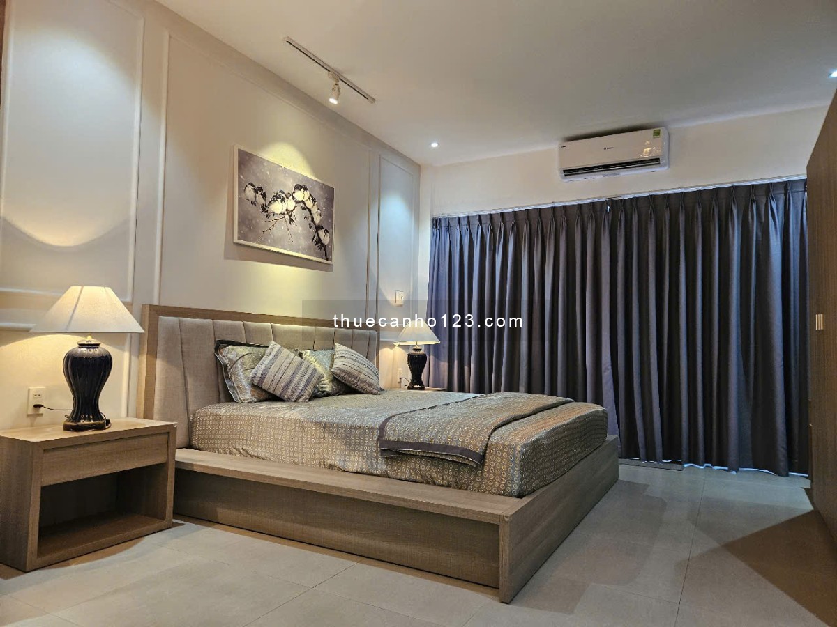 Hot Hot Căn Hộ Mới Hoàn Thiện - Nội Thất Sang Trọng - Ban Công Lớn - Có Thể Vào Ở Ngay