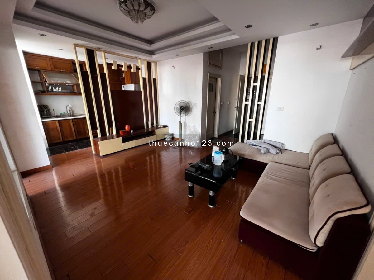 Chính chủ cho thuê căn hộ 3 ngủ đủ đồ 10tr (368 Quang Trung, Hà Đông)