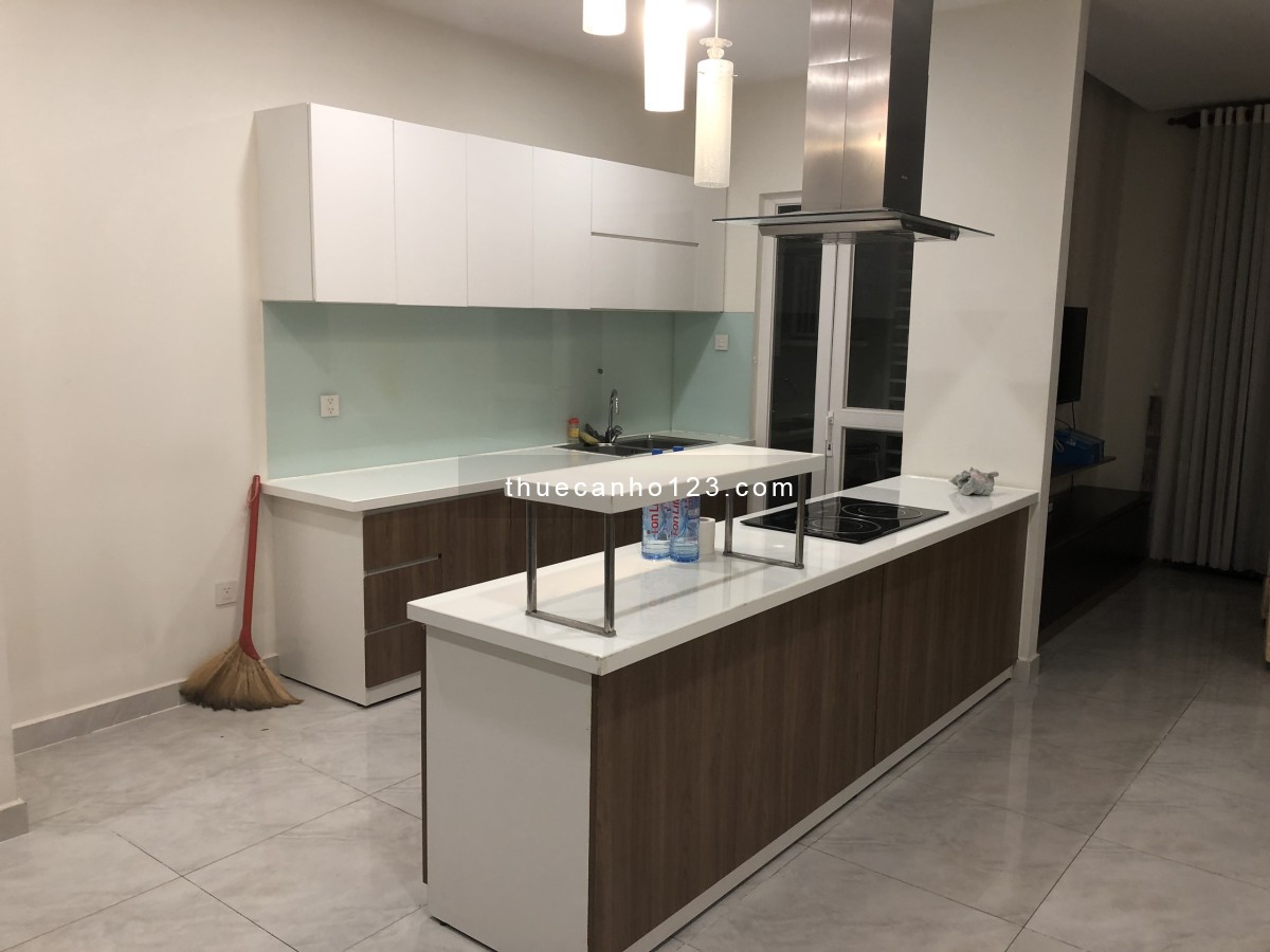 THUÊ CĂN HỘ 3 Phòng Ngủ DT 120m2 Sunny Plaza full nội thất chỉ 18 Triệu Tel 0906.887.586 Quân