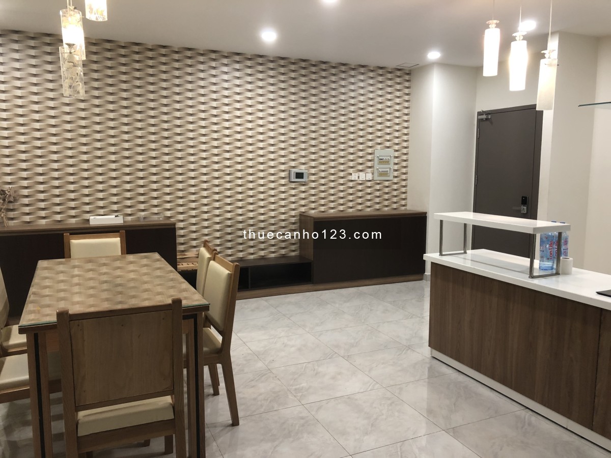 THUÊ CĂN HỘ 3 Phòng Ngủ DT 120m2 Sunny Plaza full nội thất chỉ 18 Triệu Tel 0906.887.586 Quân