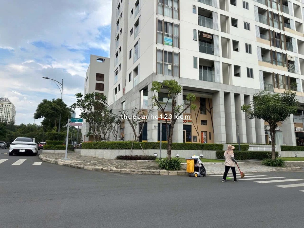 Cho thuê shophouse căn góc tại dự án The Midtown, Phú Mỹ Hưng, quận 7_ 0903018683