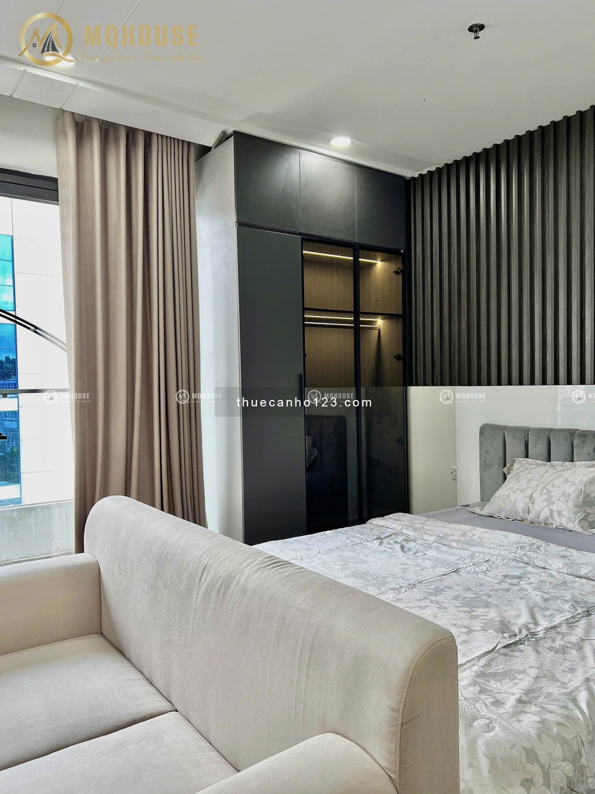 Căn hộ ban công tách bếp 40M2 cao cấp khu sân bay - Công viên Gia Định