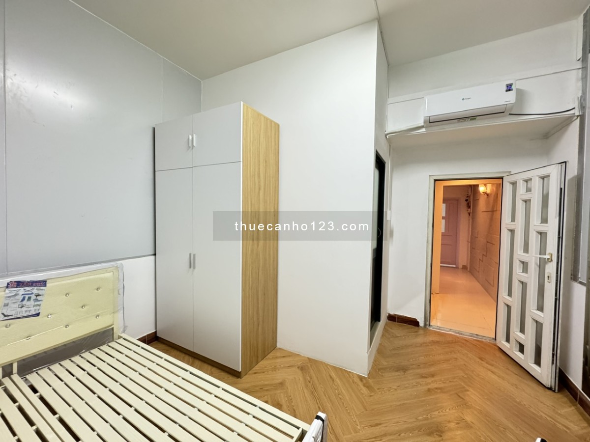 Trống phòng ban công full nội thất - An Phú Q.2