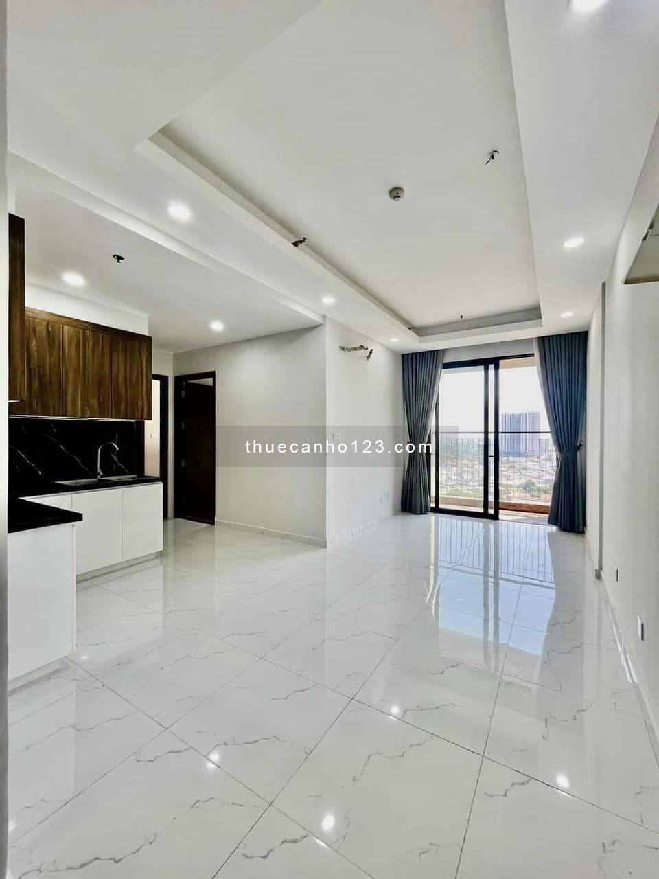 CHO THUÊ CĂN HỘ 1PN MỚI BÀN GIAO GIÁ 3,5 TRIỆU