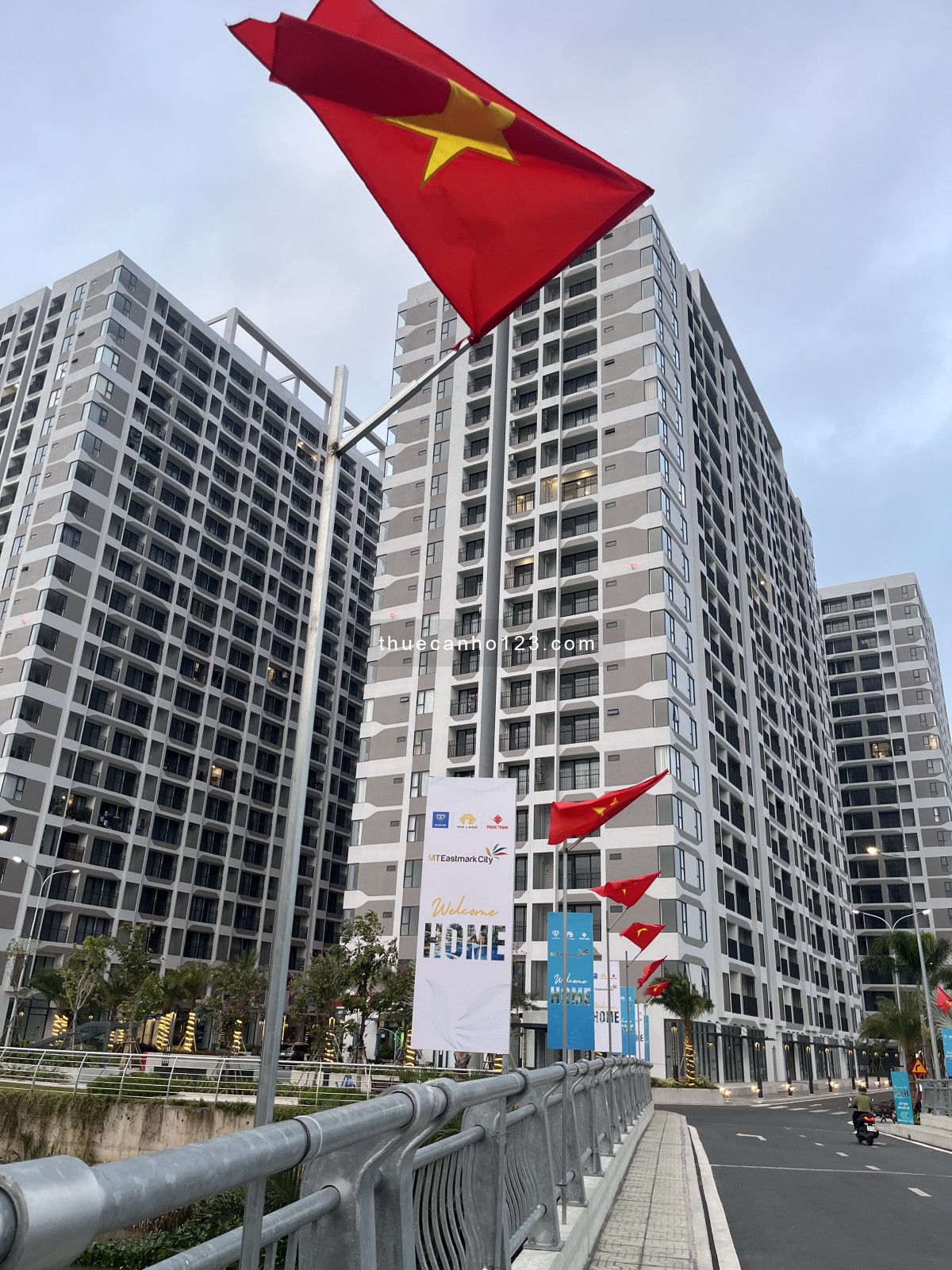 Căn hộ MỚI 100% tại Quận 9, cho thuê giá rẻ, chỉ từ 5,5 triệu/tháng, free phí quản lý (đa dạng căn)