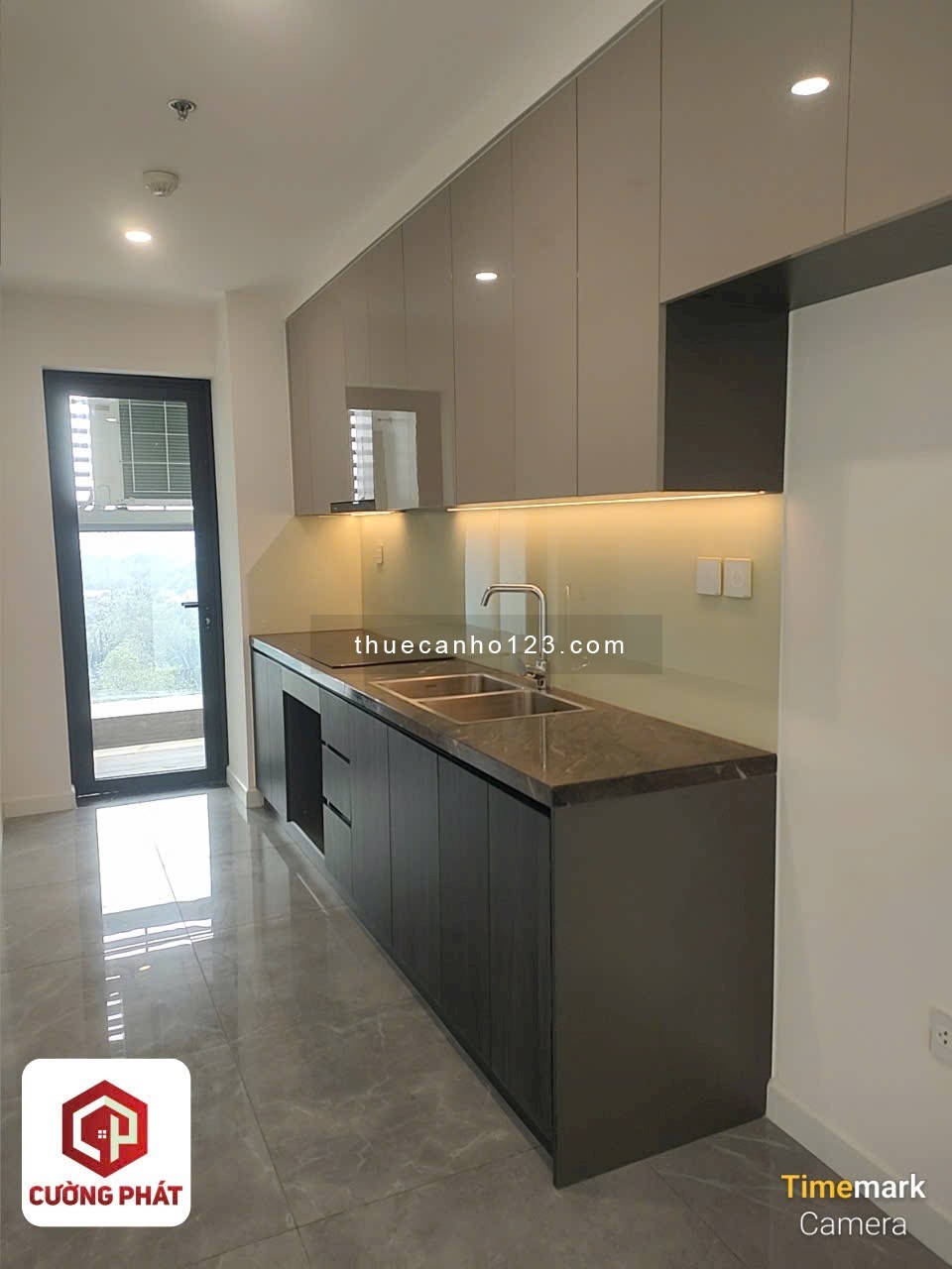 Cho Thuê Căn Hộ Cao Cấp Sunshine Diamond River Q7 nhà mới bàn giao, yên tĩnh rộng rãi 100m2