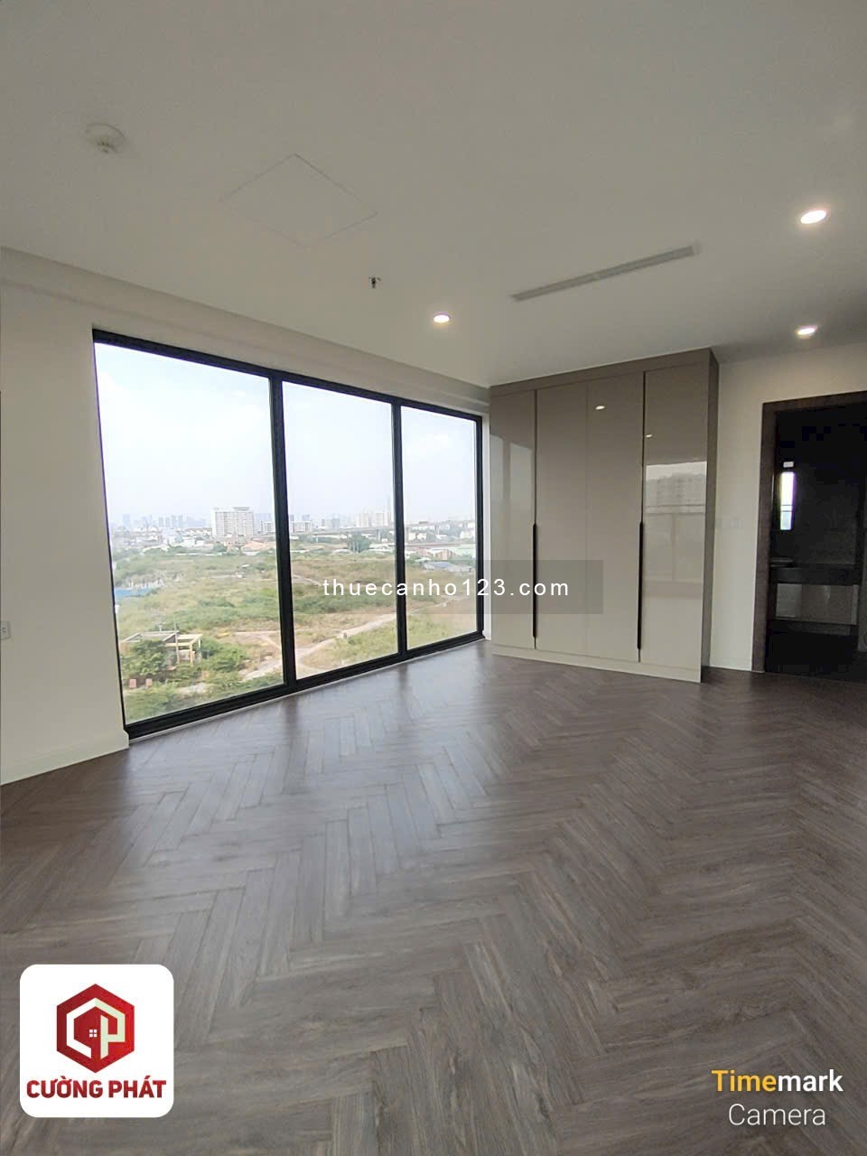 Cho Thuê Căn Hộ Cao Cấp Sunshine Diamond River Q7 nhà mới bàn giao, yên tĩnh rộng rãi 100m2