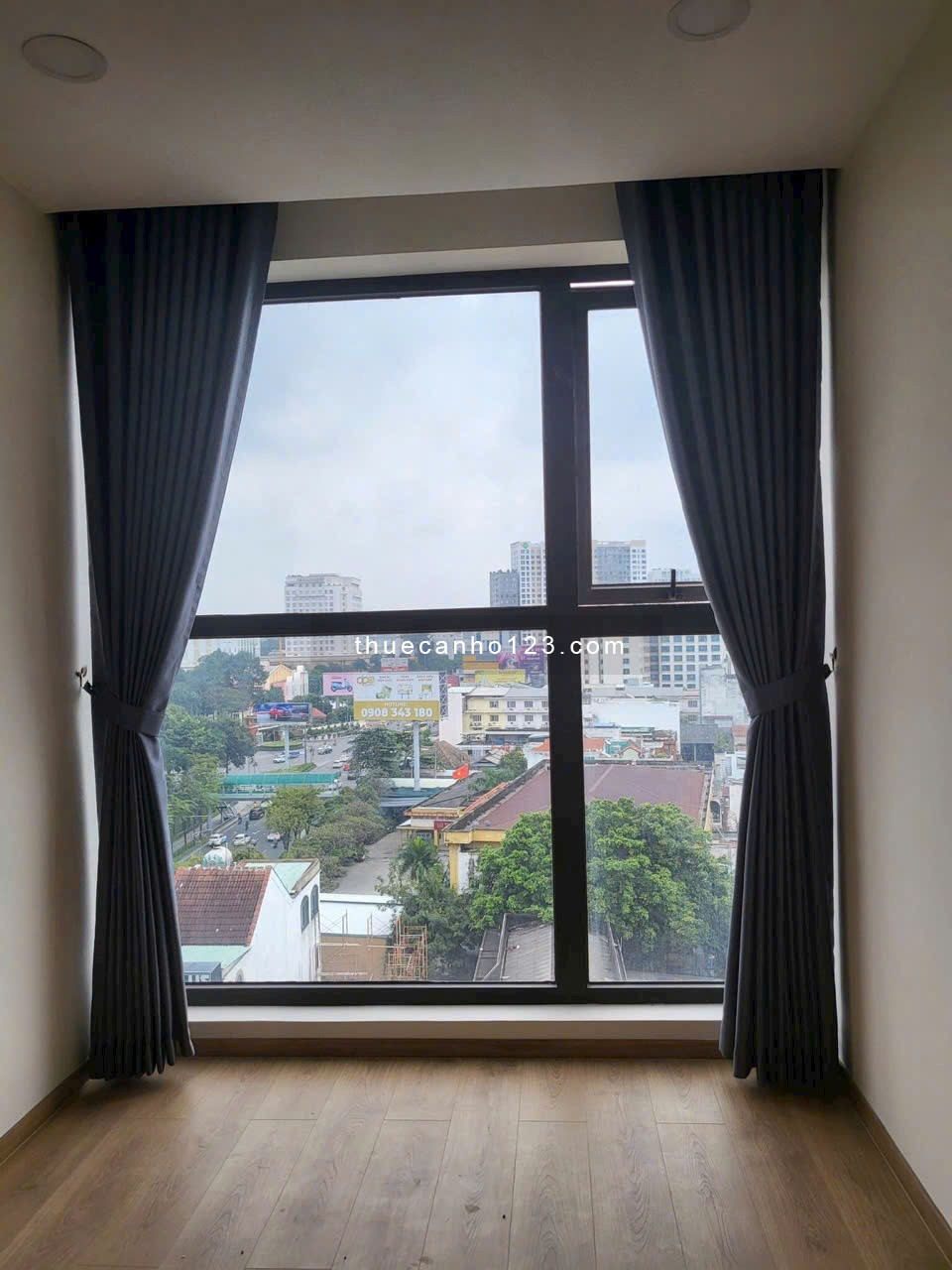 CHUYÊN CHO THUÊ CÁC CĂN 2 Phòng Ngủ/ 3 Phòng Ngủ PARK LEGEND - Gần Sân Bay TEL 0906.887.586 Quân